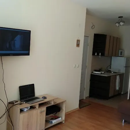아파트 Privilige Fort Noks Beach Studio 엘레니테